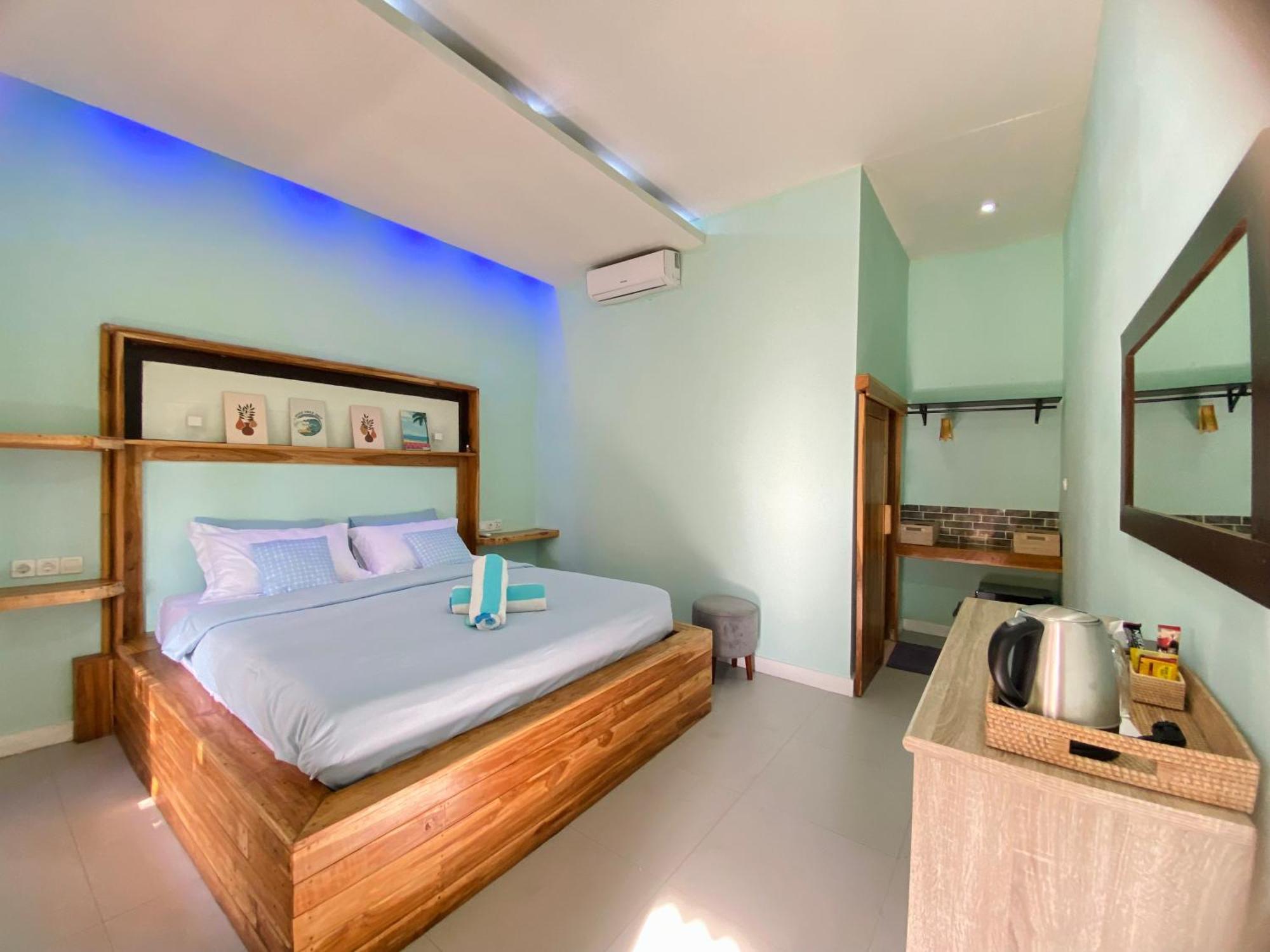 Marta House Gili Air Hotel Exterior photo